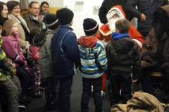 Samichlaus-in-der-Eishalle-Baeretswil-009
