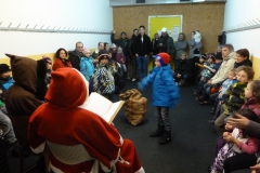Samichlaus-in-der-Eishalle-Baeretswil-012