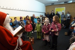 Samichlaus-in-der-Eishalle-Baeretswil-026